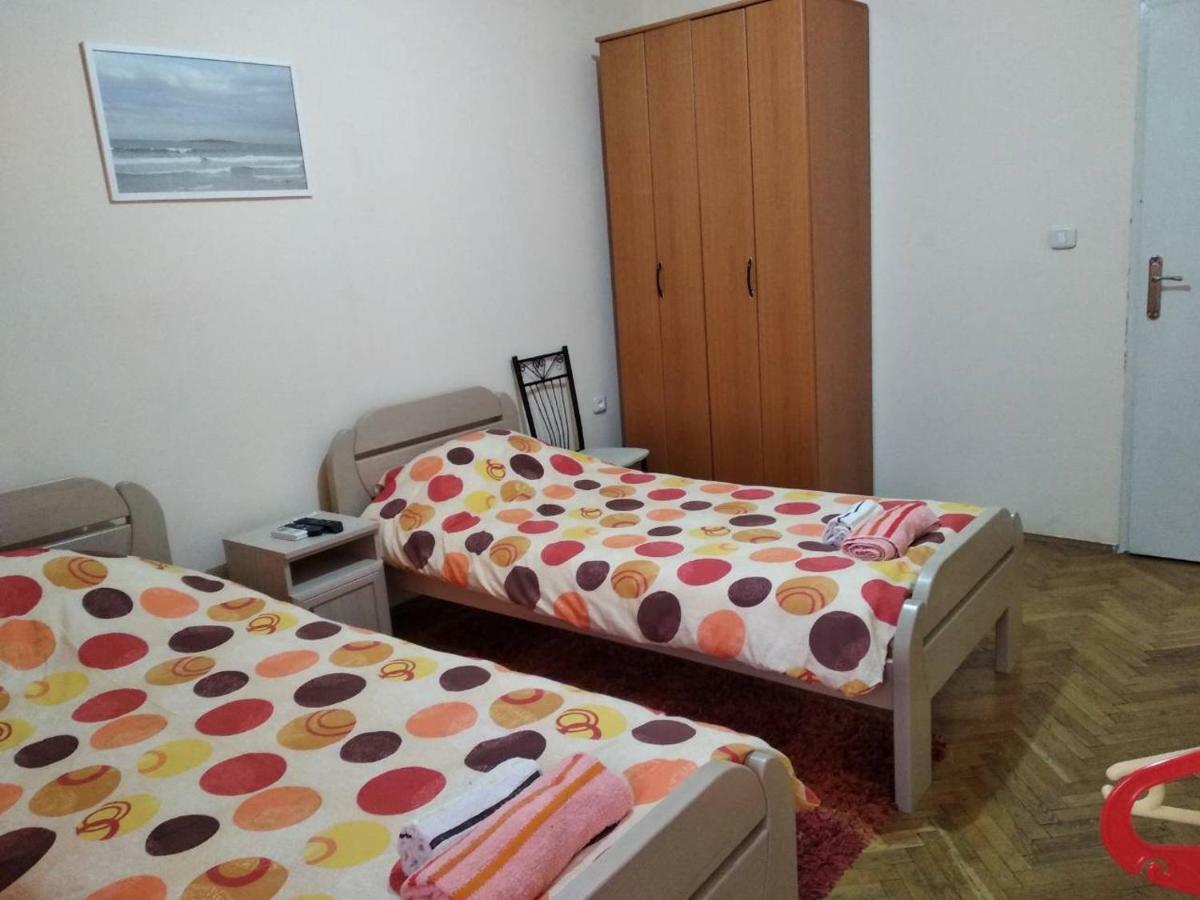 Sweet Dream Rooms Podgorica Esterno foto